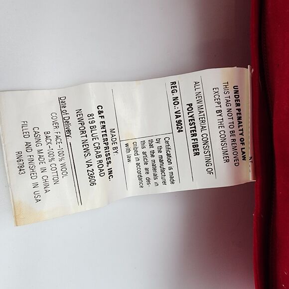 Vintage Needlepoint Christmas Pillow Cover Santa Holding Puppy Velvet Back 15x12 - Picture 8 of 10